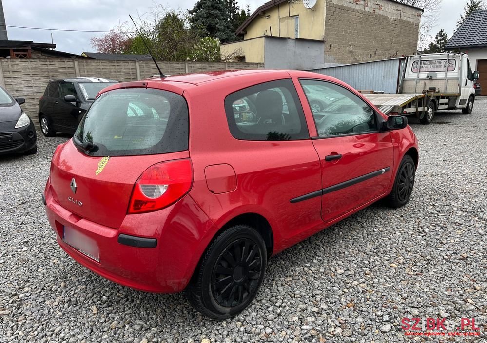 2008' Renault Clio 1.2 16V Authentique photo #4