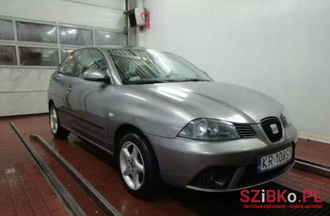 2006' SEAT Ibiza photo #1