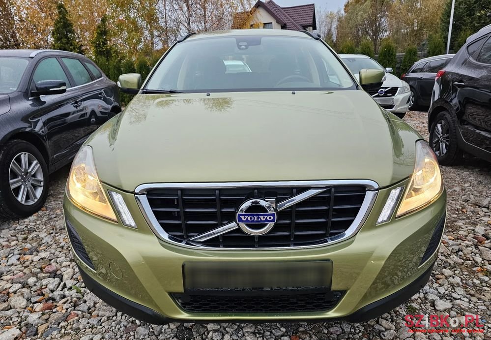 2011' Volvo Xc 60 2.4D Awd photo #2