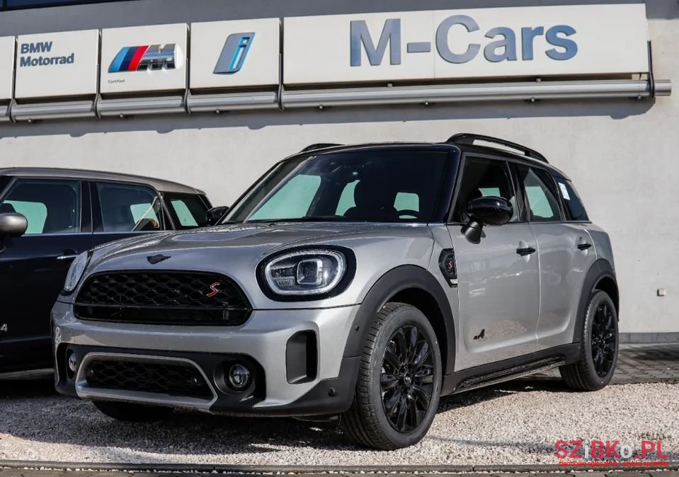 2023' MINI Countryman photo #1