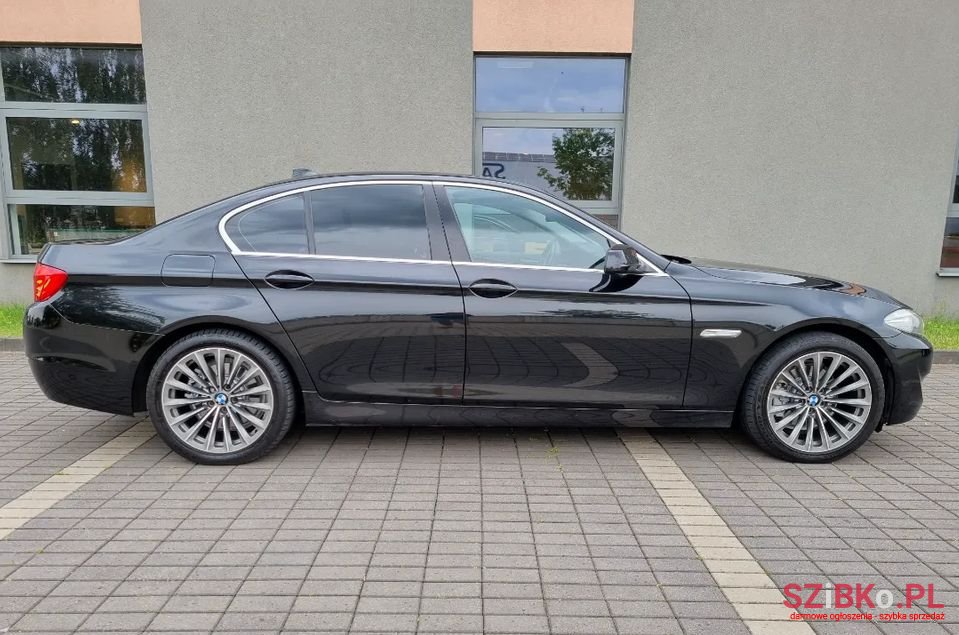 2011' BMW Seria 5 photo #5