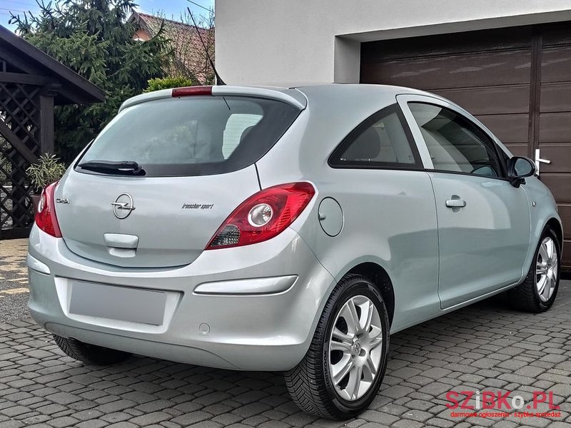 2010' Opel Corsa 1.2 16V Enjoy photo #5
