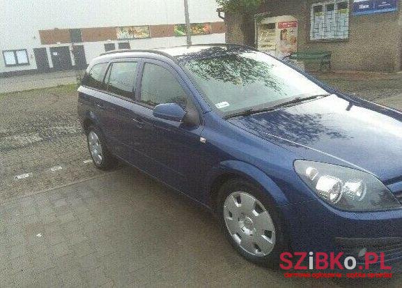 2004' Opel Astra photo #2