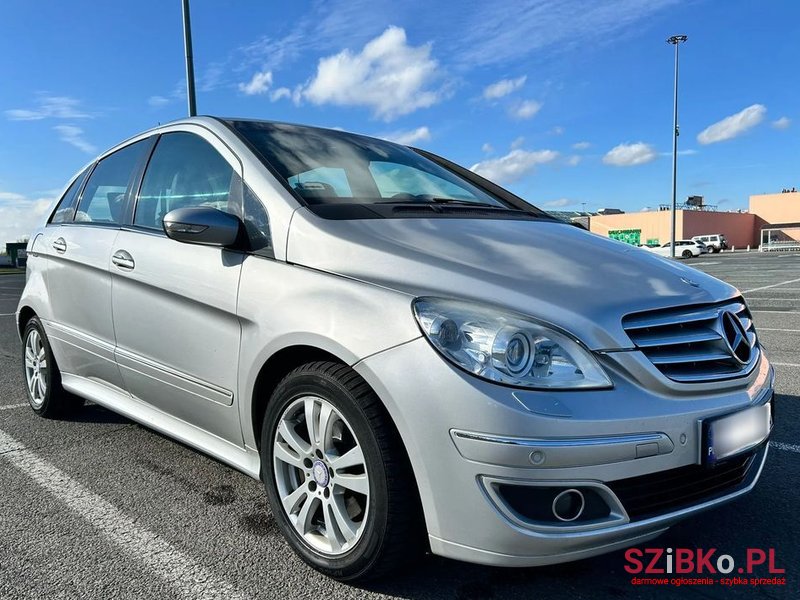 2008' Mercedes-Benz B-Class 200 Cdi Autotronic photo #2