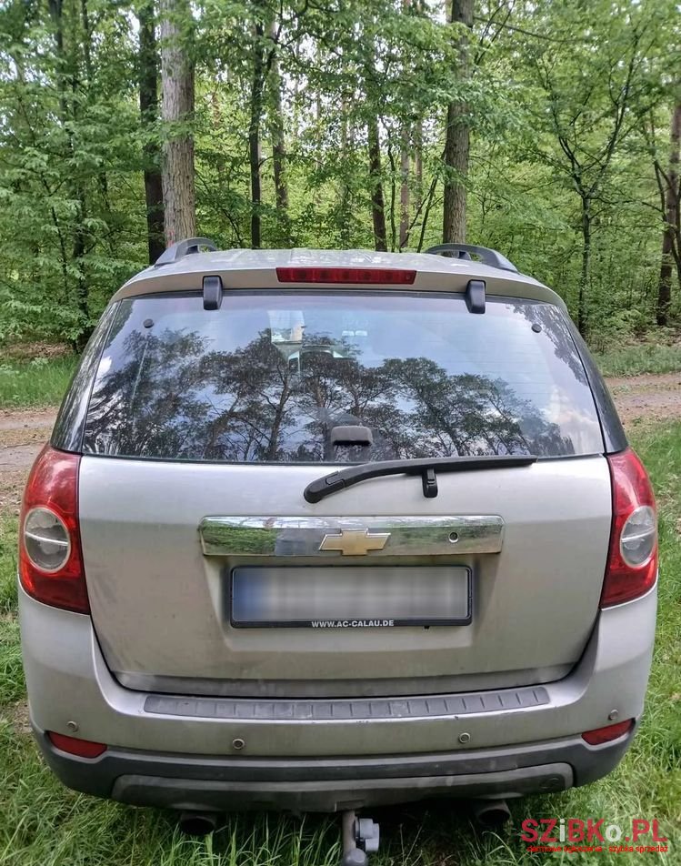 2006' Chevrolet Captiva 2.0 D High photo #5