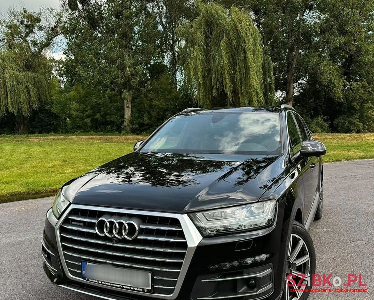 2016' Audi Q7 photo #2