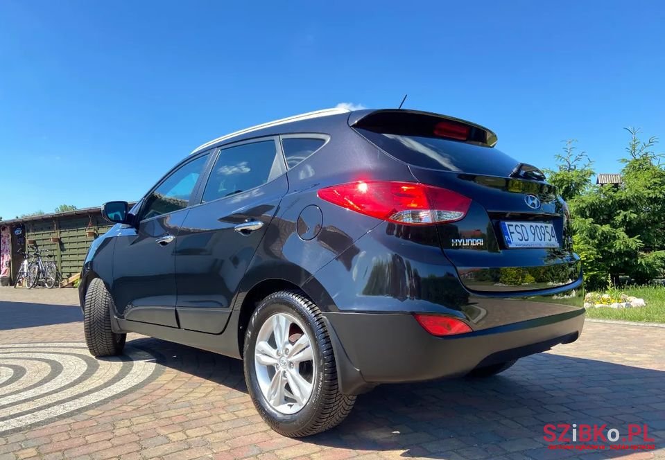 2010' Hyundai ix35 photo #3