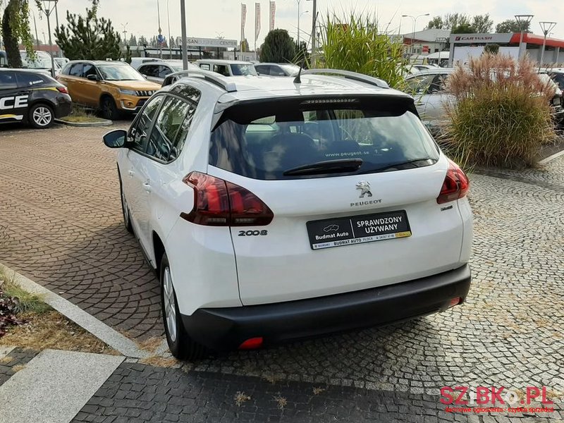 2016' Peugeot 2008 photo #4