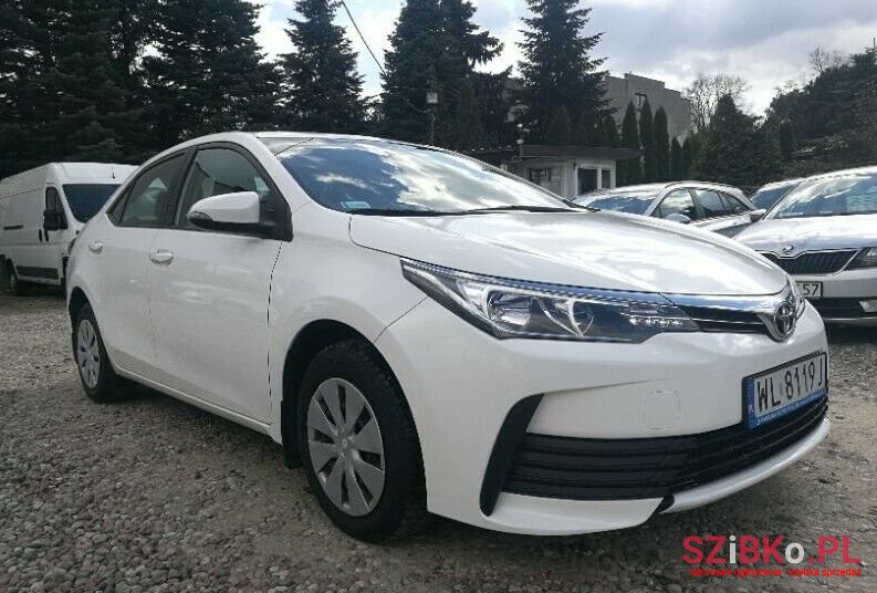 2017' Toyota Corolla photo #1