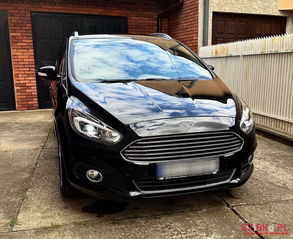 2016' Ford S-Max photo #1