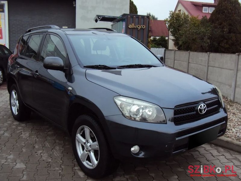 2008' Toyota RAV4 photo #5