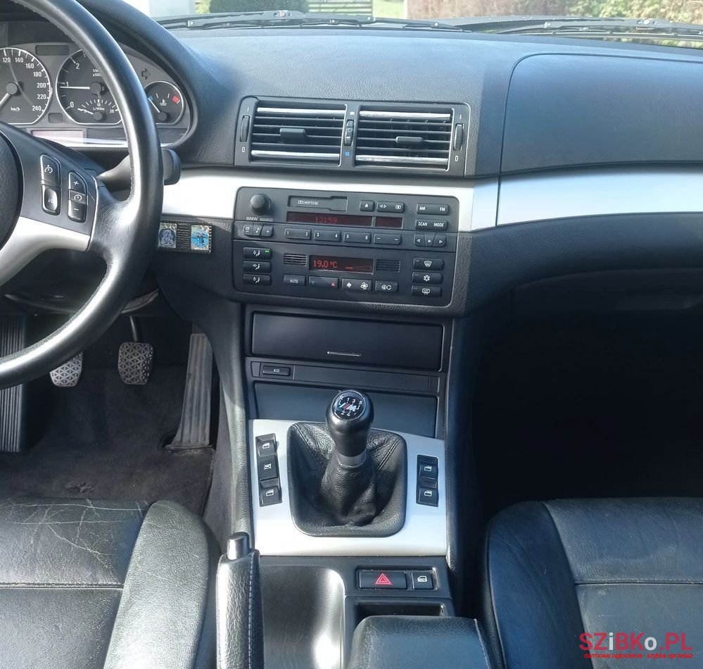 2002' BMW 3 Series photo #5