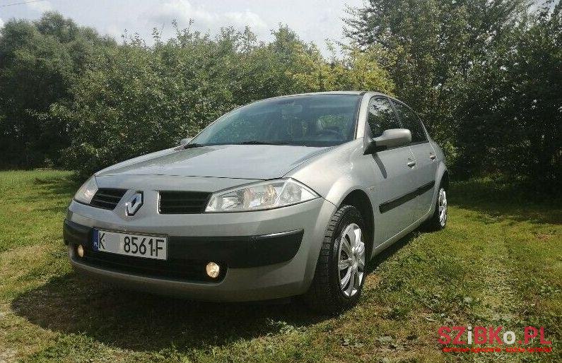 2005' Renault Megane photo #1