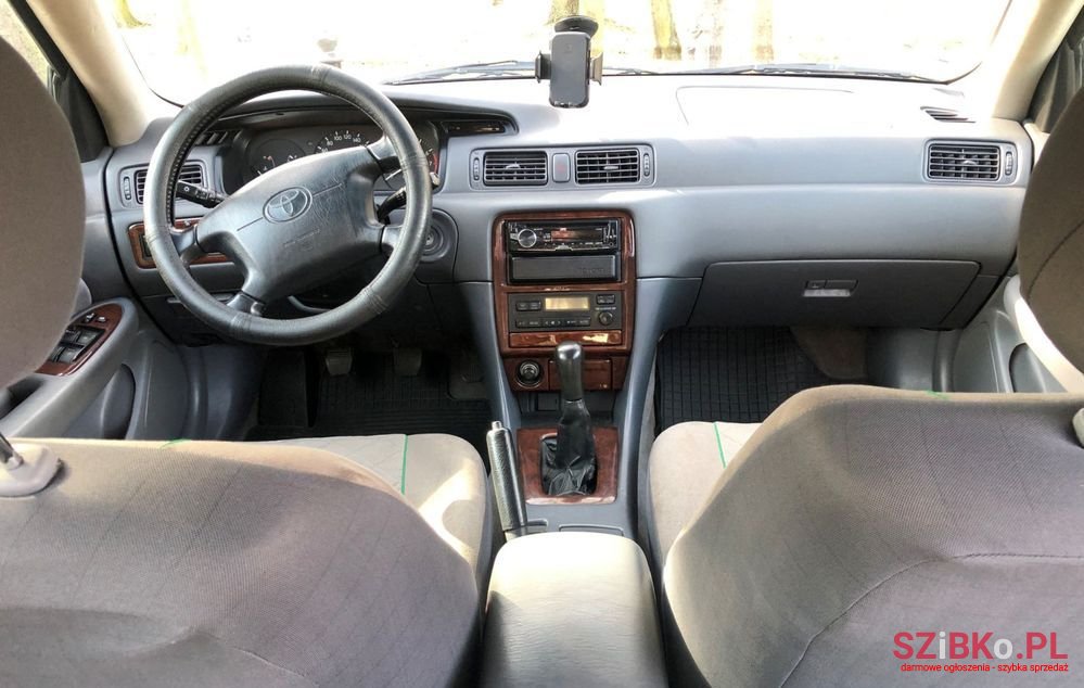 1997' Toyota Camry 2.2 Gl photo #5
