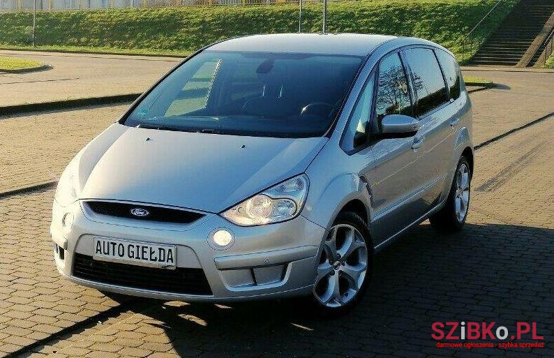 2009' Ford S-Max photo #1