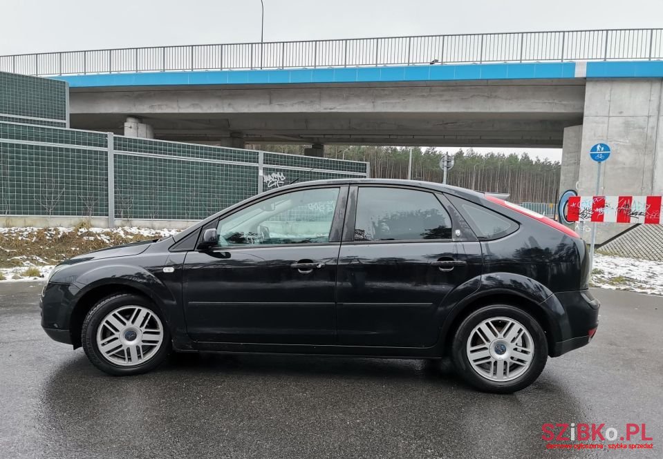 2005' Ford Focus photo #4