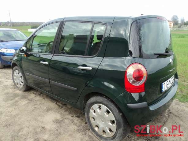 2005' Renault Modus photo #1