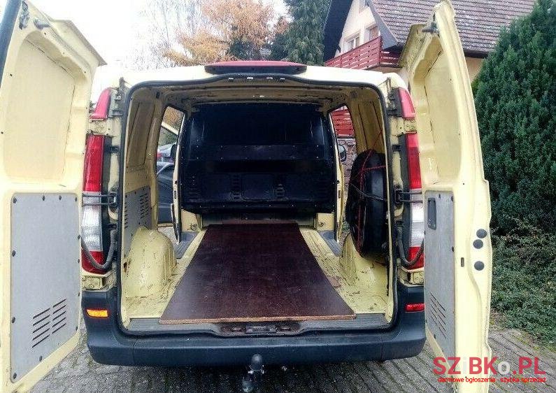 2005' Mercedes-Benz photo #2