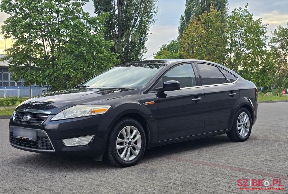2009' Ford Mondeo 2.0 Ghia photo #4
