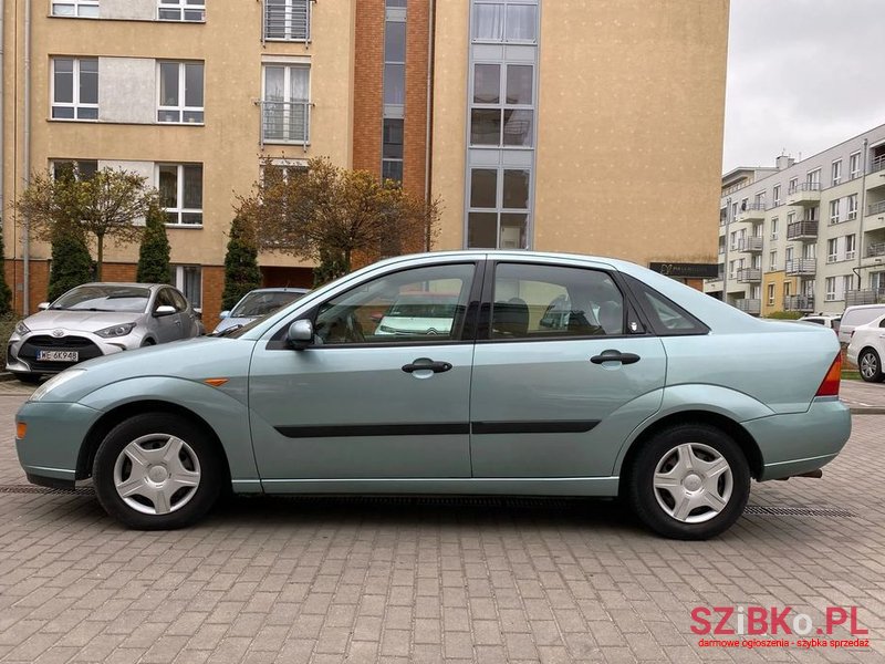 1999' Ford Focus 1.6 Ambiente photo #4