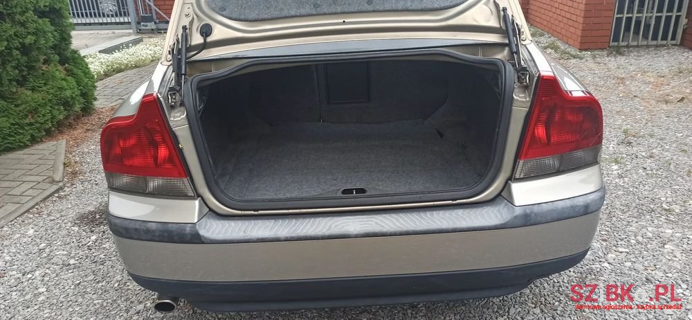 2004' Volvo S60 2.5T Edition photo #5