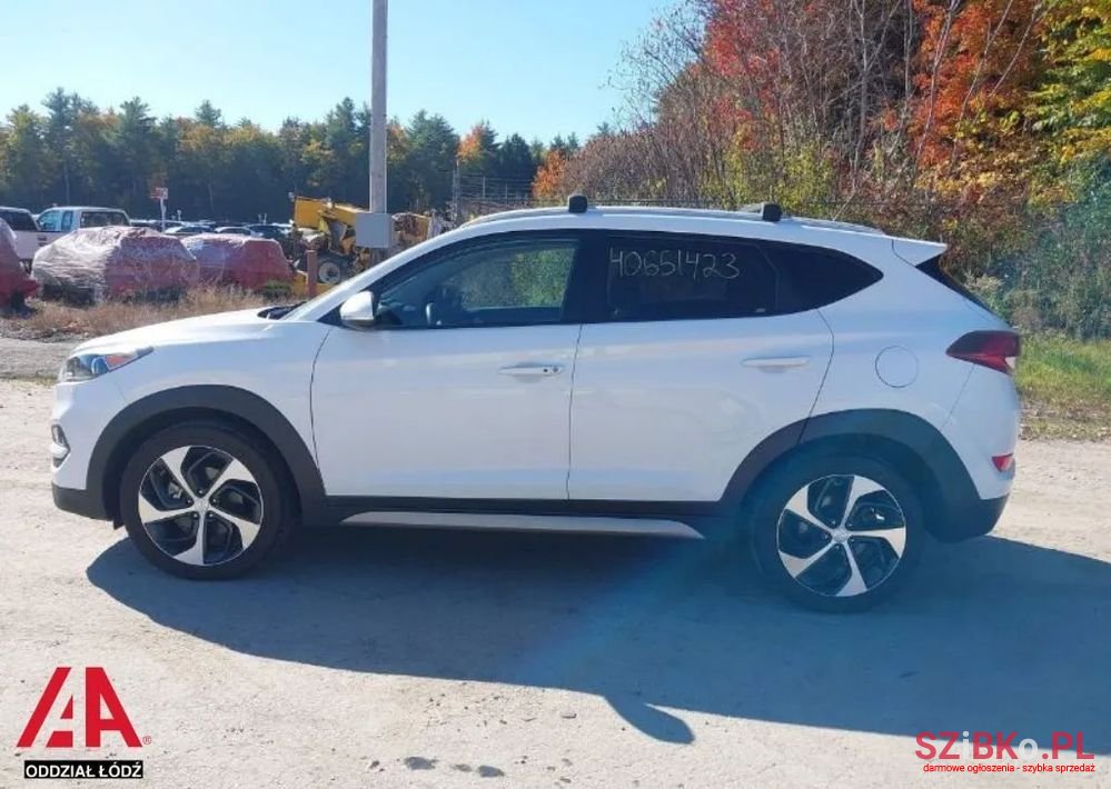 2017' Hyundai Tucson photo #2
