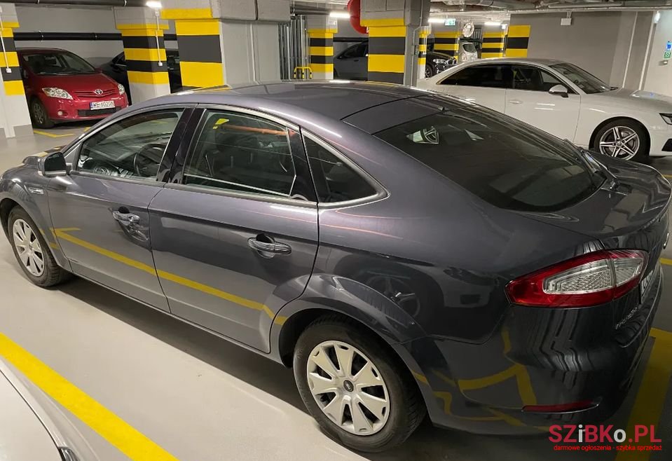 2014' Ford Mondeo photo #2