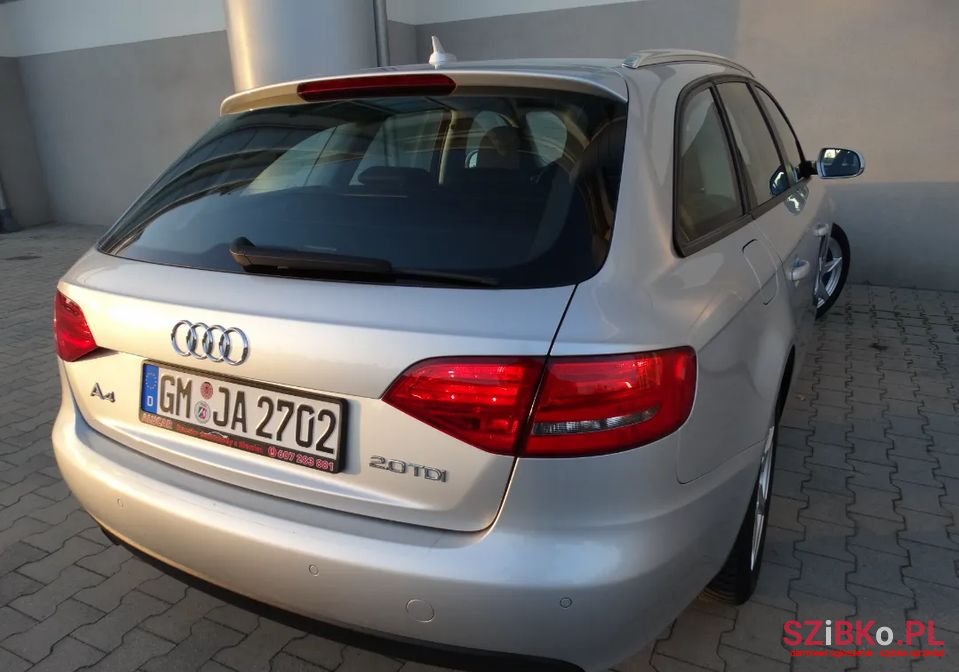 2009' Audi A4 photo #3