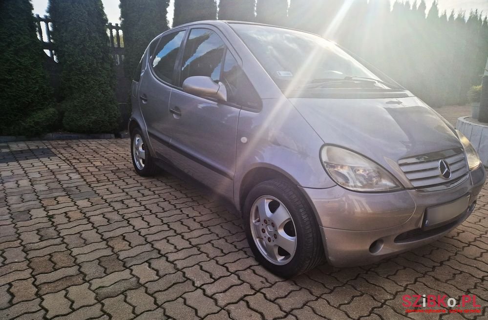 1998' Mercedes-Benz A-Class photo #2