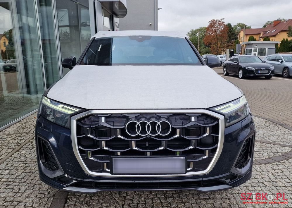 2024' Audi Q7 photo #5