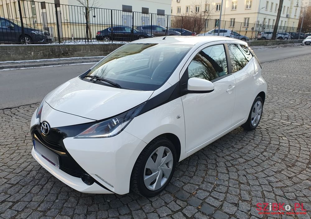 2016' Toyota Aygo 1.0 Vvt-I Sprint Eu6 photo #1