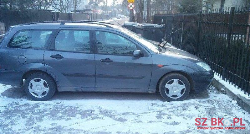 2002' Ford Focus photo #1