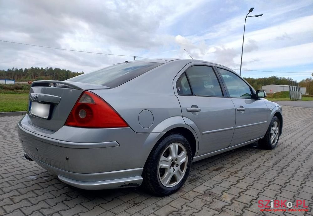 2003' Ford Mondeo 2.0 Ghia photo #5