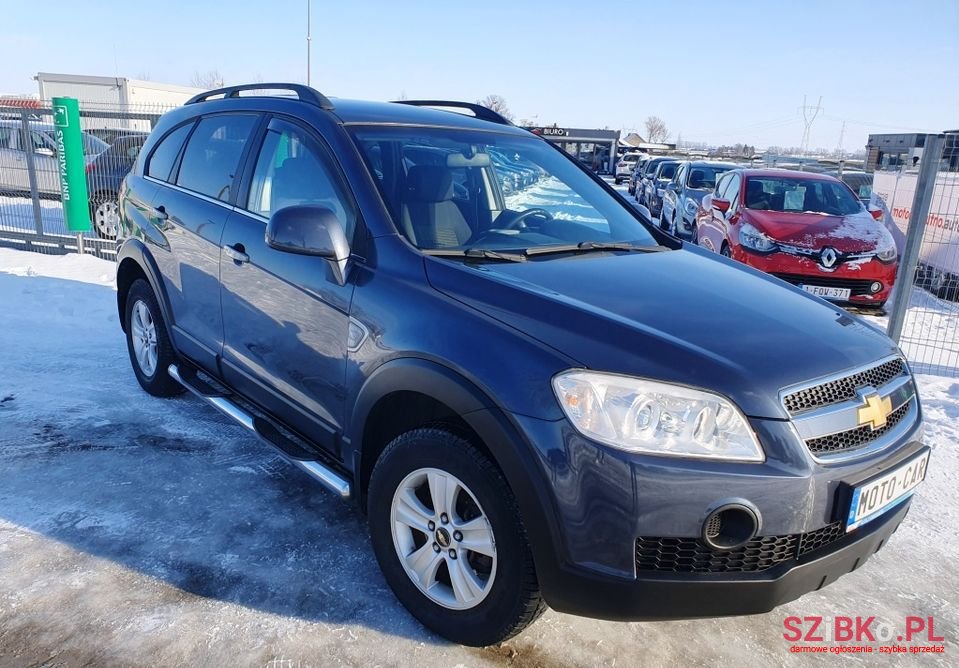 2007' Chevrolet Captiva photo #1