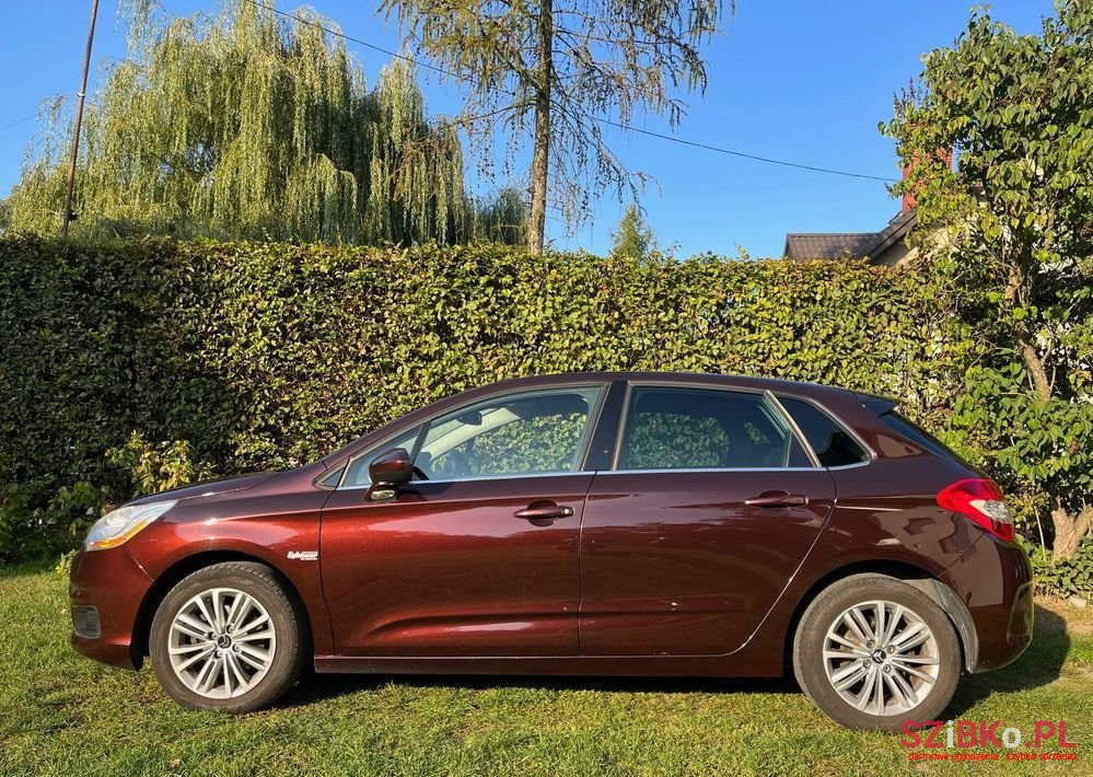 2011' Citroen C4 1.6 Vti Seduction photo #3