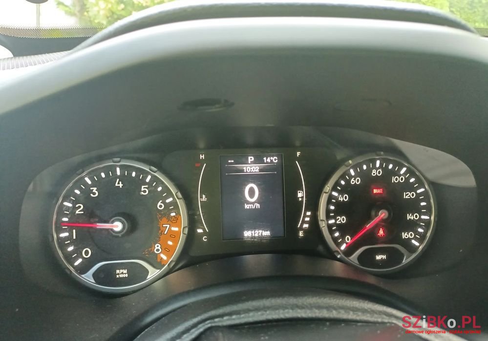 2015' Jeep Renegade photo #5