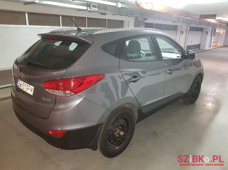 2011' Hyundai ix35 photo #1
