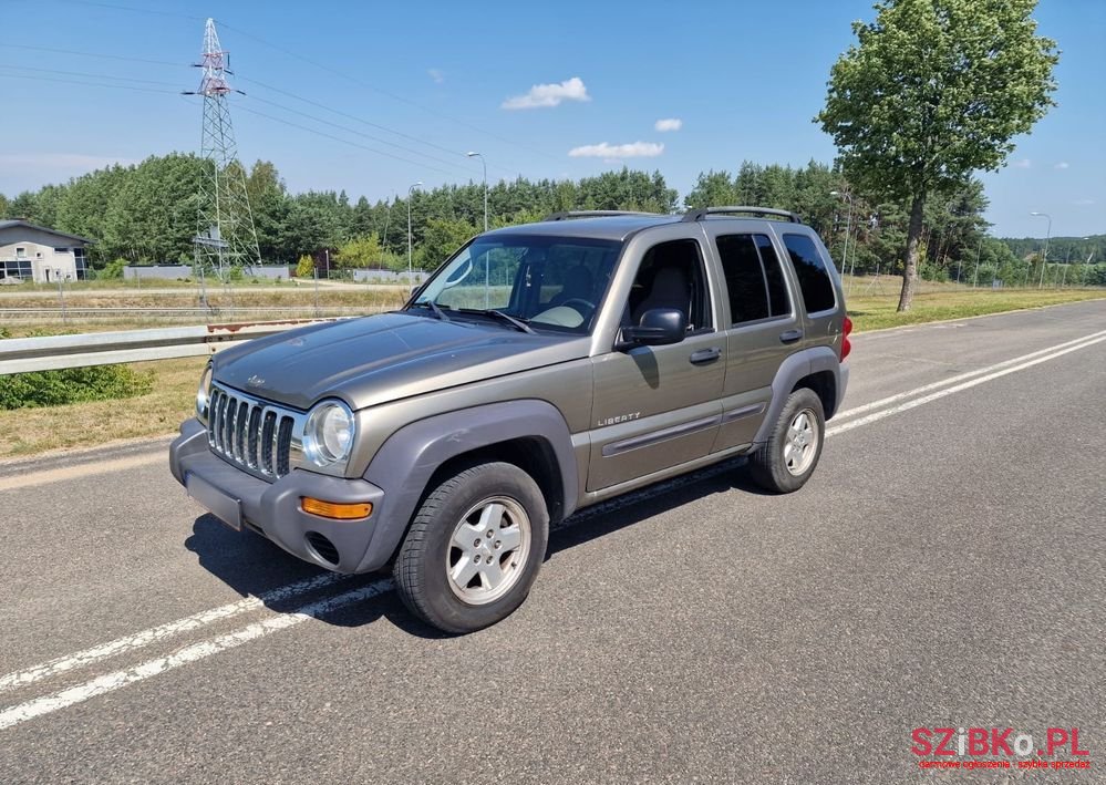 2004' Jeep Liberty 3.7 4X4 photo #4