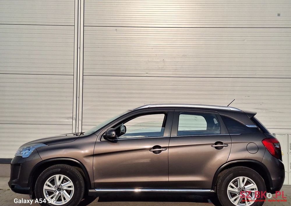 2015' Citroen C4 Aircross photo #2