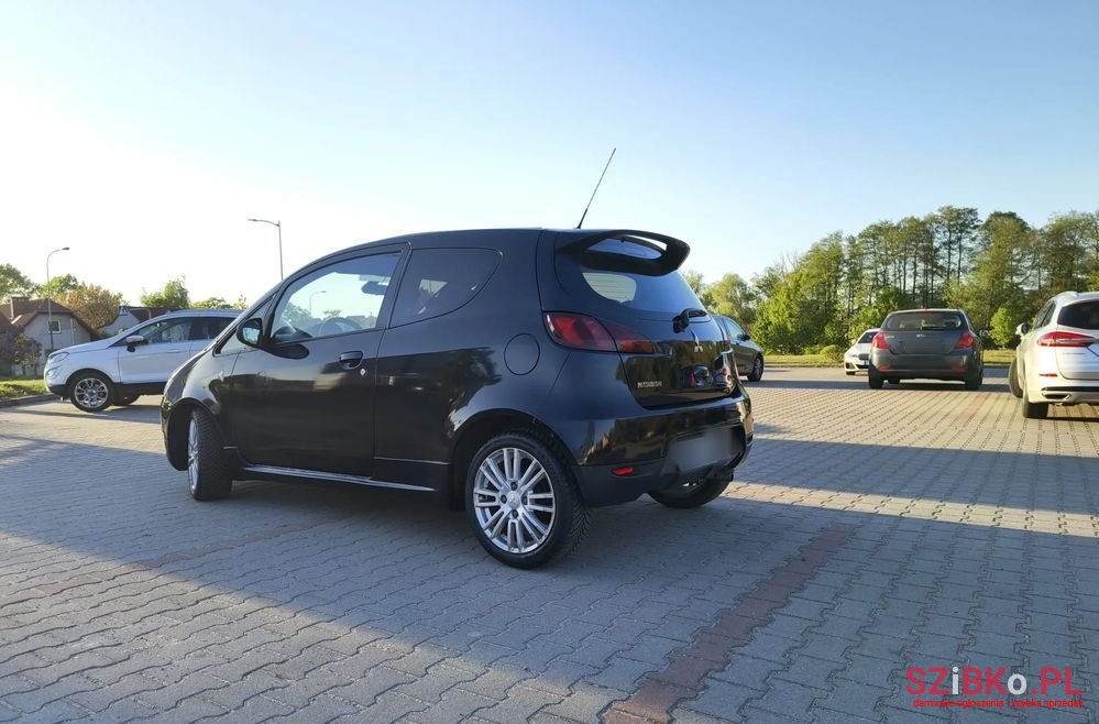 2009' Mitsubishi Colt 1.1 photo #6