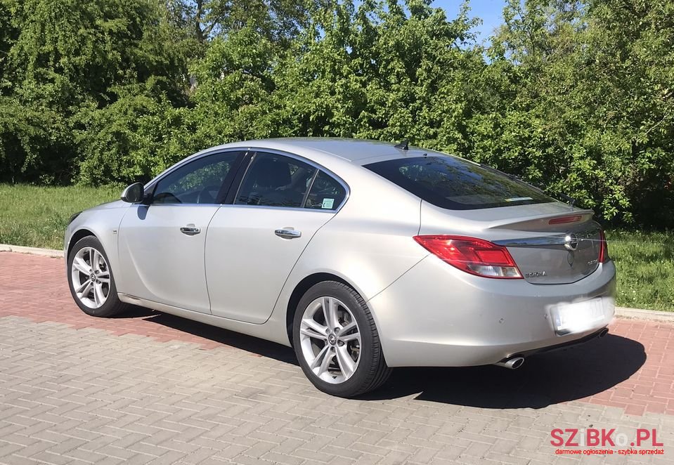 2012' Opel Insignia photo #2