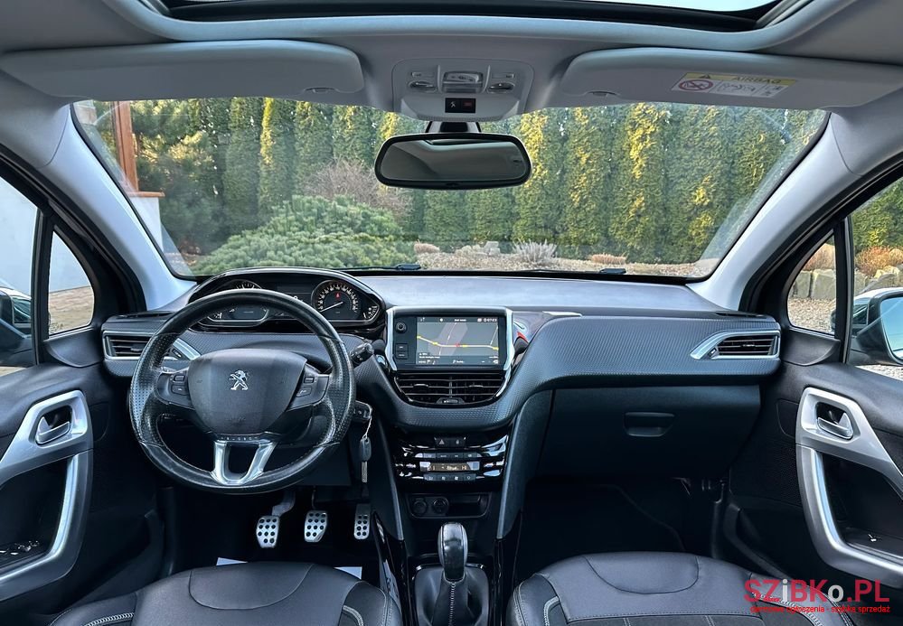 2017' Peugeot 2008 photo #3