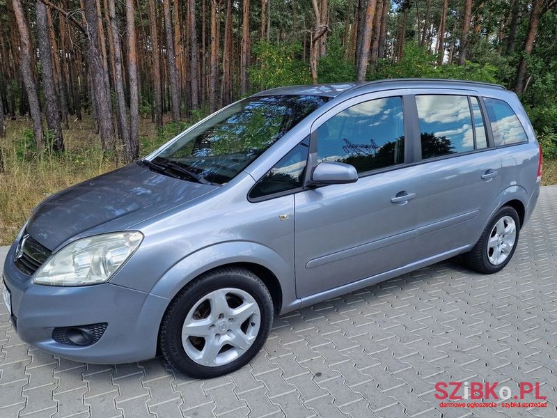 2008' Opel Zafira photo #3