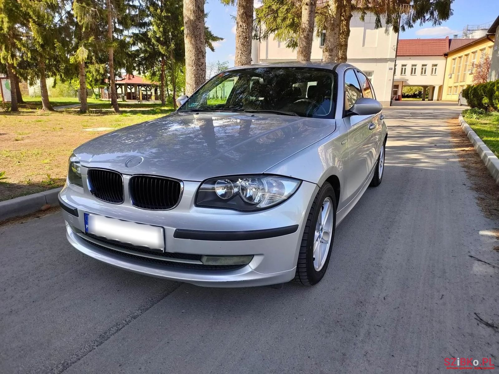 2008' BMW 1 Series photo #1