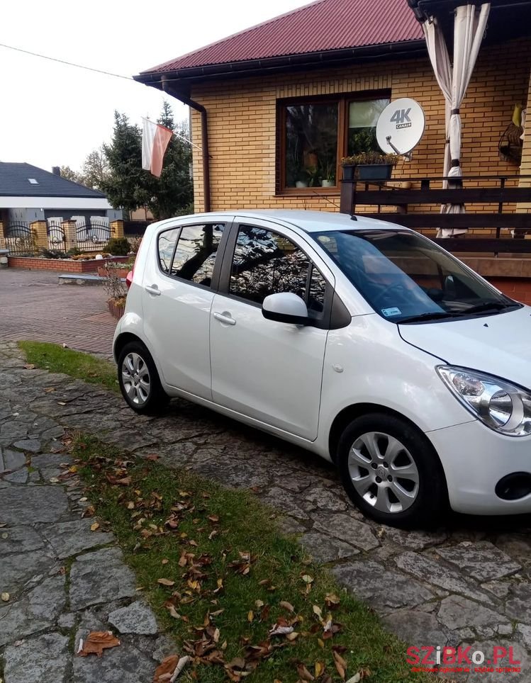 2010' Opel Agila 1.3 Cdti Enjoy photo #2