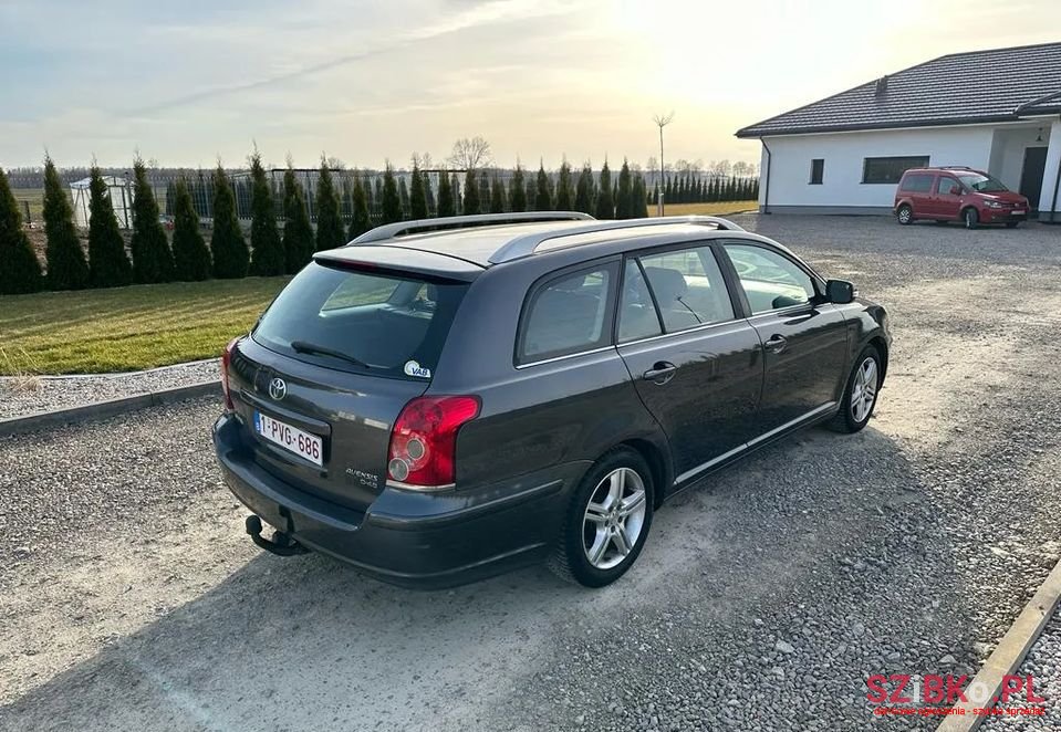2007' Toyota Avensis photo #5