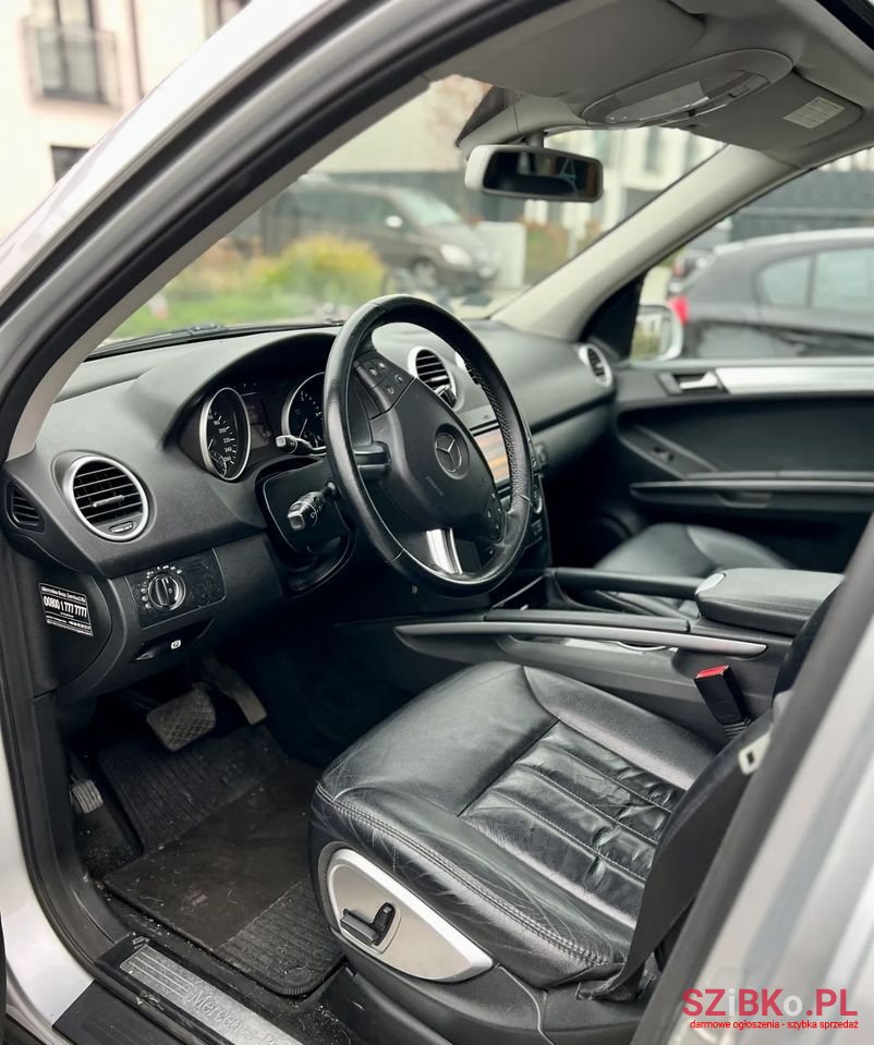 2008' Mercedes-Benz Ml 320 Cdi 4-Matic photo #6