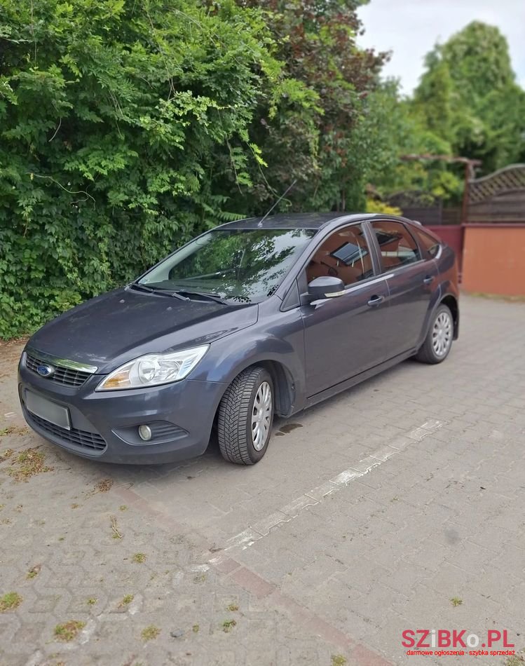 2011' Ford Focus photo #1