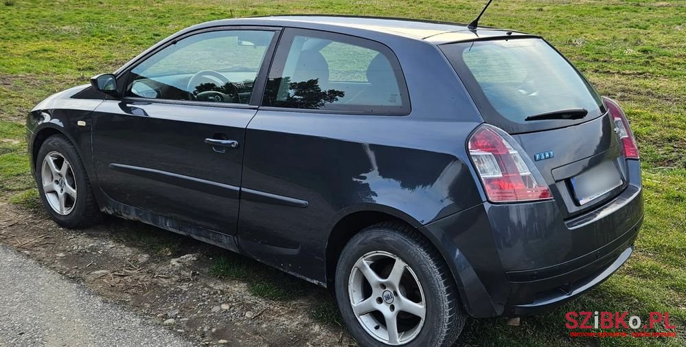 2002' Fiat Stilo photo #4