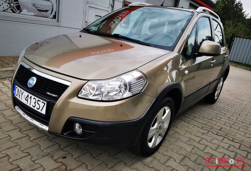 2006' Fiat Sedici photo #3